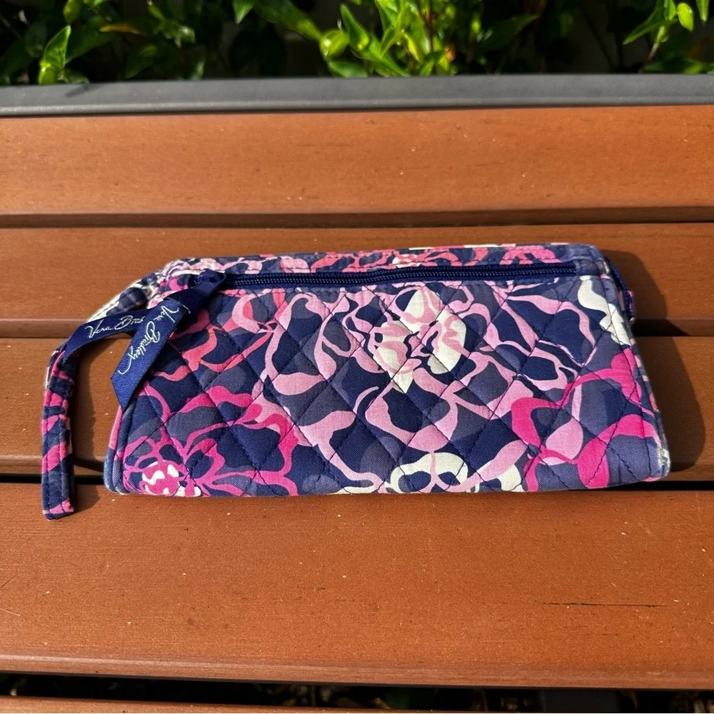 Vera Bradley Katalina Pink Wristlet - Picture 6 of 6